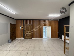 Миниатюра 6, Помещение с парковкой во дворе, 41,7 м², Санкт-Петербург, Адмиралтейский район, Курляндская ул., д.23, литер Б