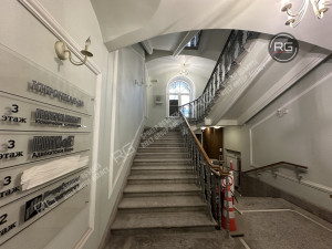Миниатюра 2, Помещение у метро, 133 м², Санкт-Петербург, Центральный район, Кирочная ул., д.28