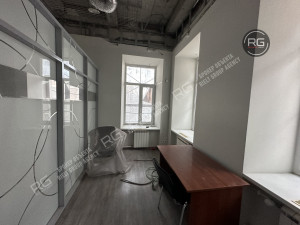 Миниатюра 5, Помещение у метро, 133 м², Санкт-Петербург, Центральный район, Кирочная ул., д.28