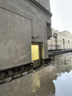 Миниатюра 2, Помещение у входа в метро, 555 м², Санкт-Петербург, Центральный район, Владимирский пр-кт., д.23