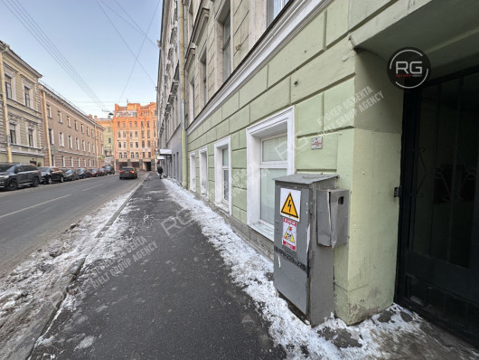 Помещение в Адмиралтейском районе, 96 м², Санкт-Петербург, Адмиралтейский район, Декабристов ул., д.4