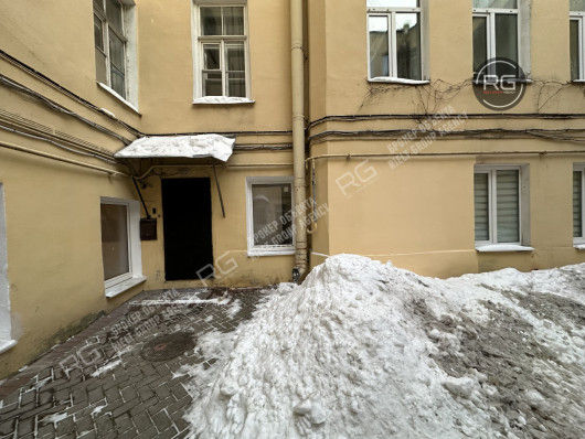 Помещение в Адмиралтейском районе, 96 м², Санкт-Петербург, Адмиралтейский район, Декабристов ул., д.4