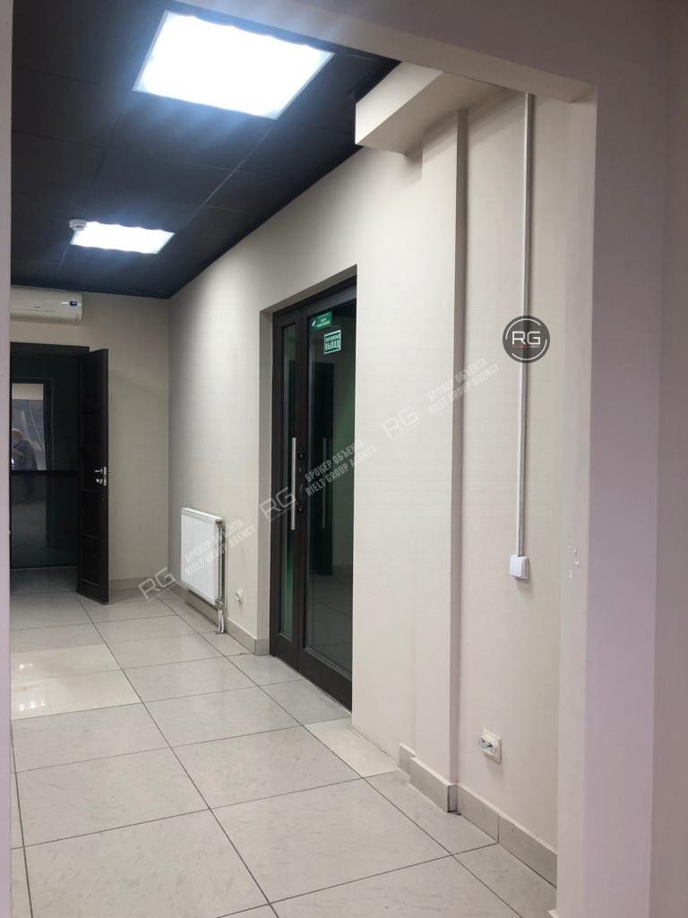 Миниатюра 6, Помещение в ТК у метро, 35,4 м², Санкт-Петербург, Красногвардейский район, Уткин пр-кт., д.13, к.15