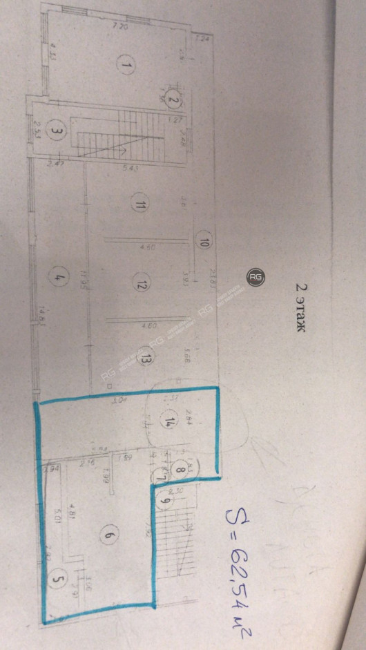Помещение в ТК у входа в метро, 63 м², Санкт-Петербург, Красногвардейский район, Уткин пр-кт., д.13, к.15