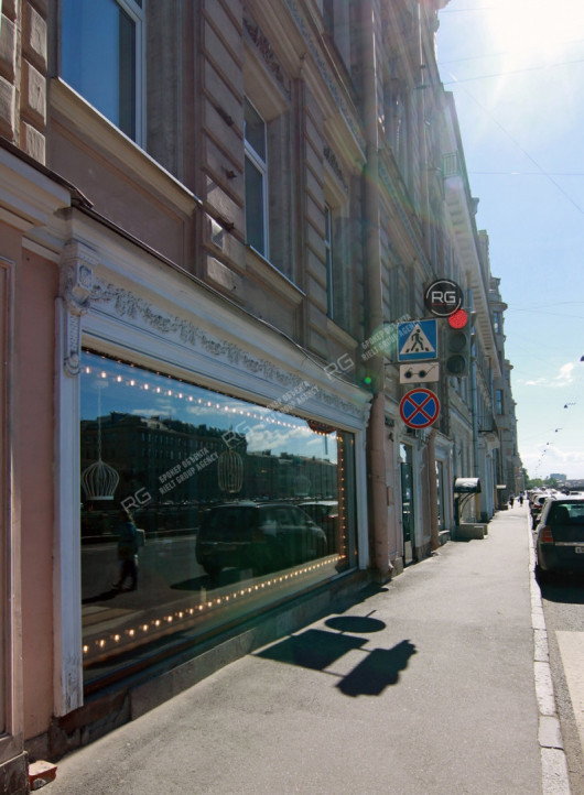 Продается помещение с арендатором, 207 м², Санкт-Петербург, Центральный район, Реки Фонтанки наб., д.82, к.1