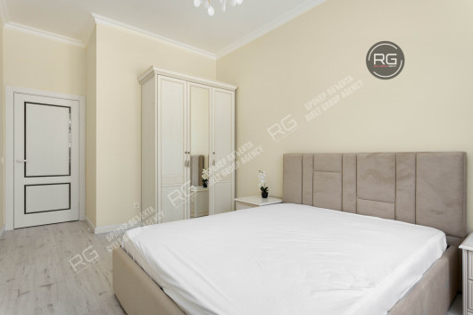 Продажа 1к кв премиум-класс, 38 м², Санкт-Петербург, Петроградский район, Петровский пр-кт., д.22, к.2