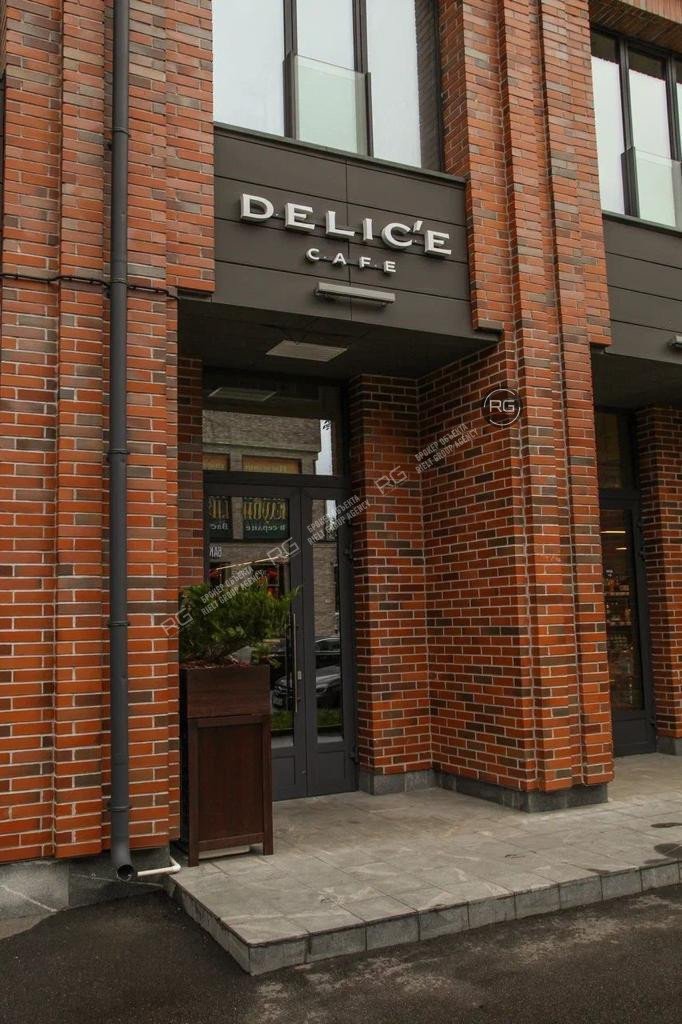 Фото 1, Продажа на ВО с арендатором 145м2, 145 м², Санкт-Петербург, Василеостровский район, 24-я В.О. линия, д.25