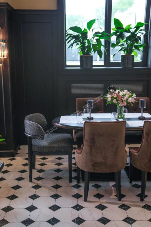 Продажа на ВО с арендатором 145м2, 145 м², Санкт-Петербург, Василеостровский район, 24-я В.О. линия, д.25