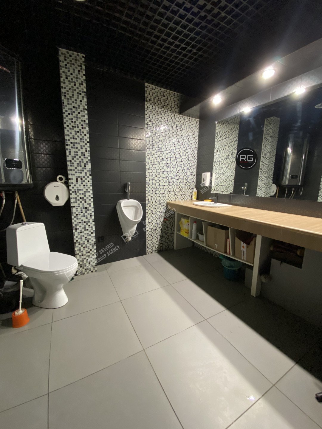 Миниатюра 8, Продажа помещения в нежилом ОСЗ!, 320 м², Санкт-Петербург, Приморский район, Школьная ул., д.73, к.2