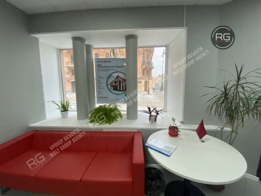 Продажа углового помещения 214м2, 214,7 м², Санкт-Петербург, Адмиралтейский район, Московский пр-кт., д.63