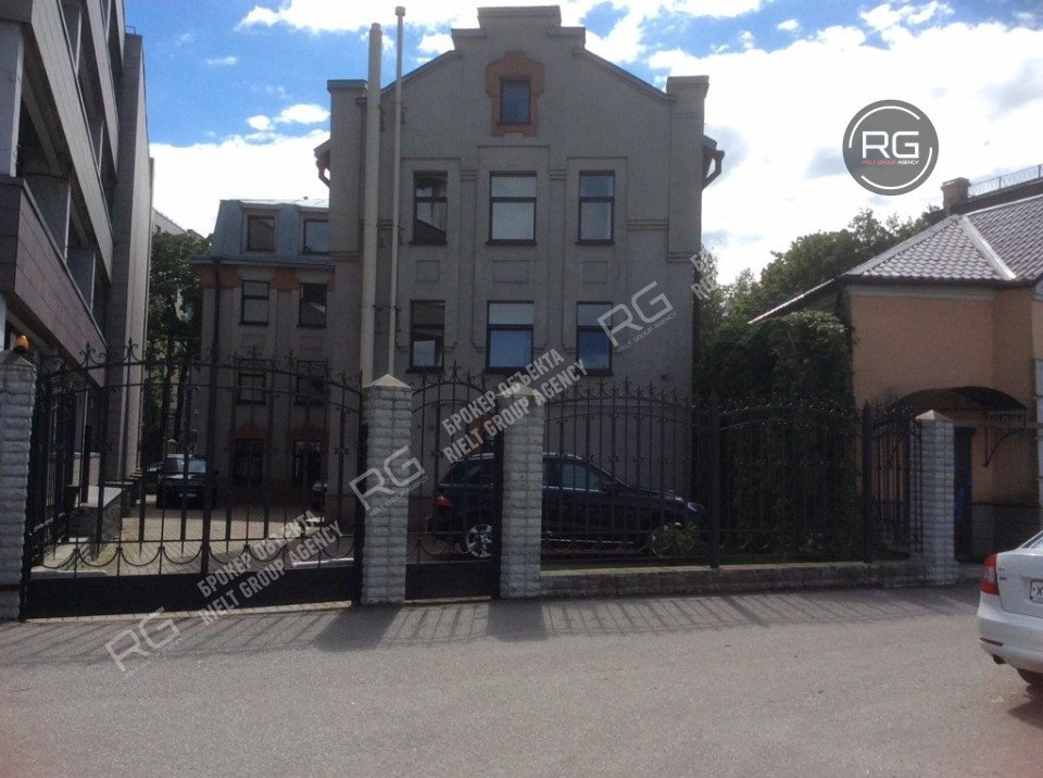  Продажа здания 852м2 