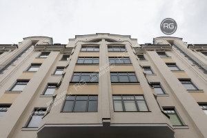 Миниатюра 2, Просторная квартира с террасой, 148 м², Санкт-Петербург, Центральный район, 4-я Советская ул., д.9