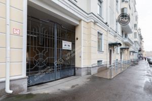 Миниатюра 3, Просторная квартира с террасой, 148 м², Санкт-Петербург, Центральный район, 4-я Советская ул., д.9