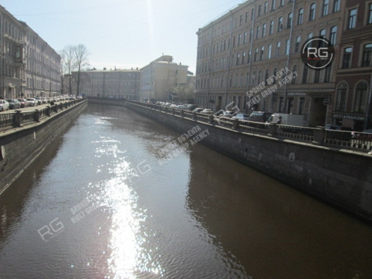 Просторная квартира в центре, 96 м², Санкт-Петербург, Адмиралтейский район, Гражданская ул., д.20-22