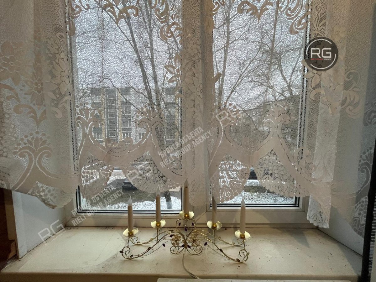 Миниатюра 11, Семейная квартира, 42,5 м², Ленинградская область, Гатчинский район, Гатчина г., 7 Армии ул., д.23/38