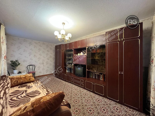 Семейная квартира, 42,5 м², Ленинградская область, Гатчинский район, Гатчина г., 7 Армии ул., д.23/38