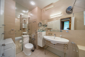 Миниатюра 12, Шикарная сталинка у метро!, 95 м², Санкт-Петербург, Московский район, Бассейная ул., д.43, литер А