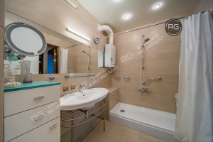 Миниатюра 13, Шикарная сталинка у метро!, 95 м², Санкт-Петербург, Московский район, Бассейная ул., д.43, литер А