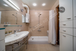 Миниатюра 15, Шикарная сталинка у метро!, 95 м², Санкт-Петербург, Московский район, Бассейная ул., д.43, литер А