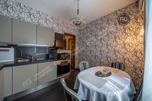 Миниатюра 10, Шикарная сталинка у метро!, 95 м², Санкт-Петербург, Московский район, Бассейная ул., д.43, литер А