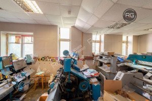 Миниатюра 1, Склад 223 м2, м. Нарвская, 223 м², Санкт-Петербург, Кировский район, Швецова ул., д.41