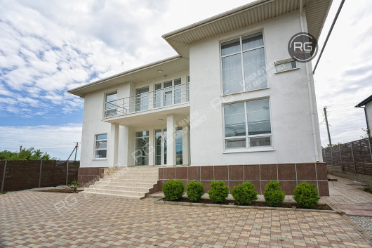 Срочная продажа дома в Кореизе, 440 м², Крым Республика, Ялта г., 16 сентября ул., д.30