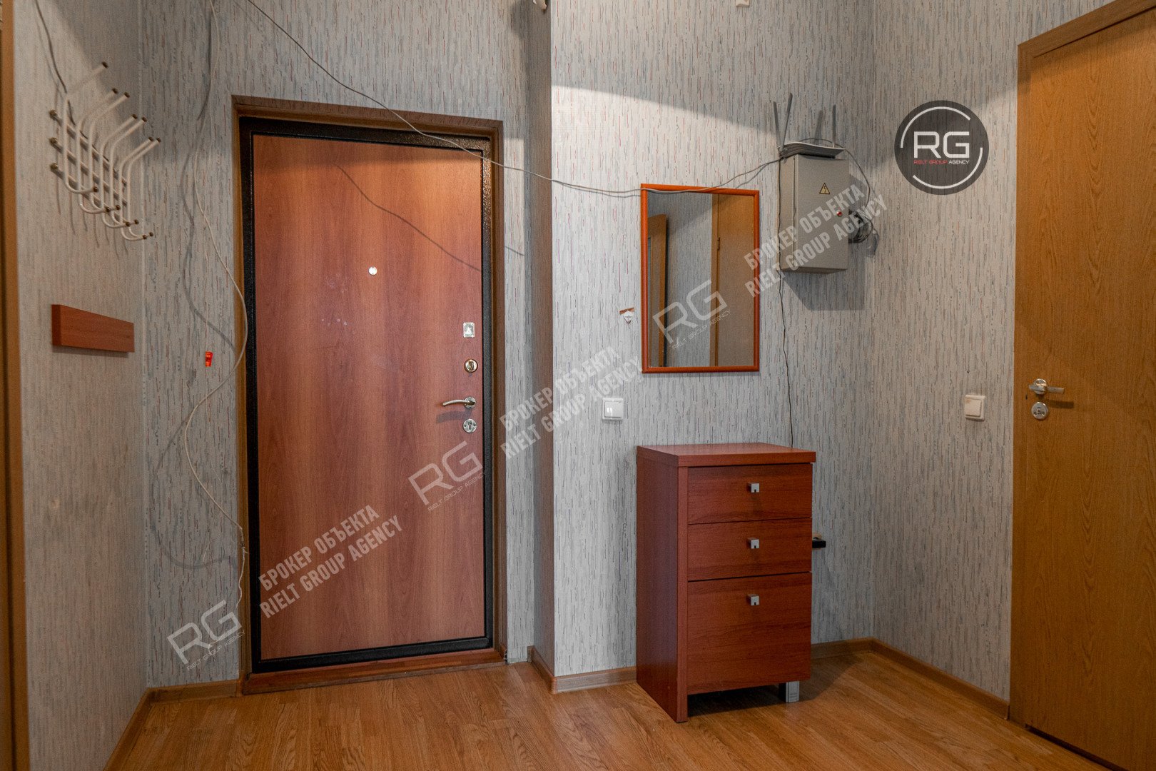   Укомплектованная квартира, 38 кв.м. 
