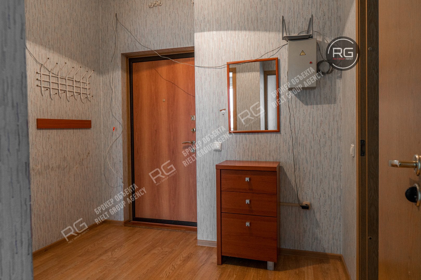   Укомплектованная квартира, 38 кв.м. 