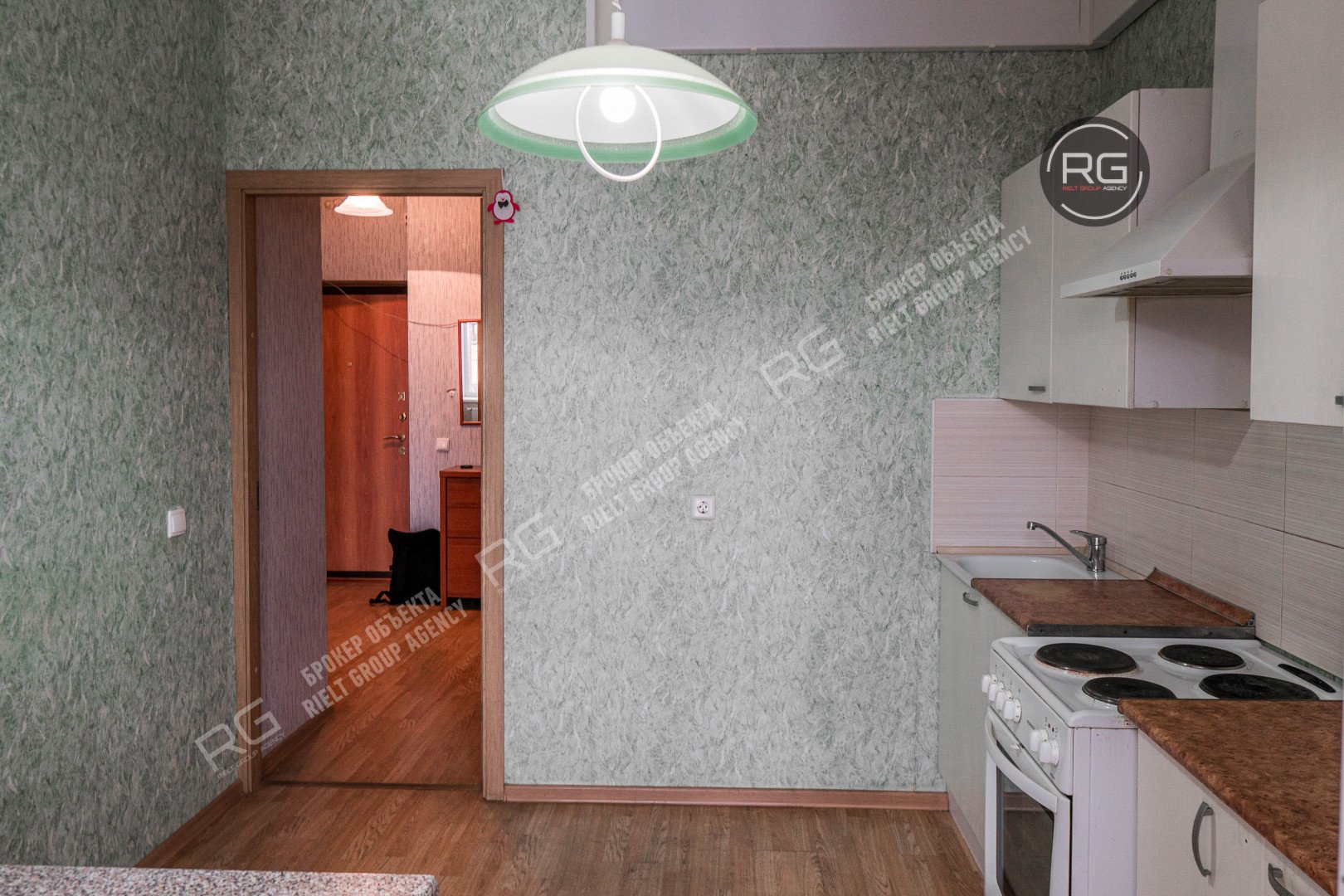   Укомплектованная квартира, 38 кв.м. 