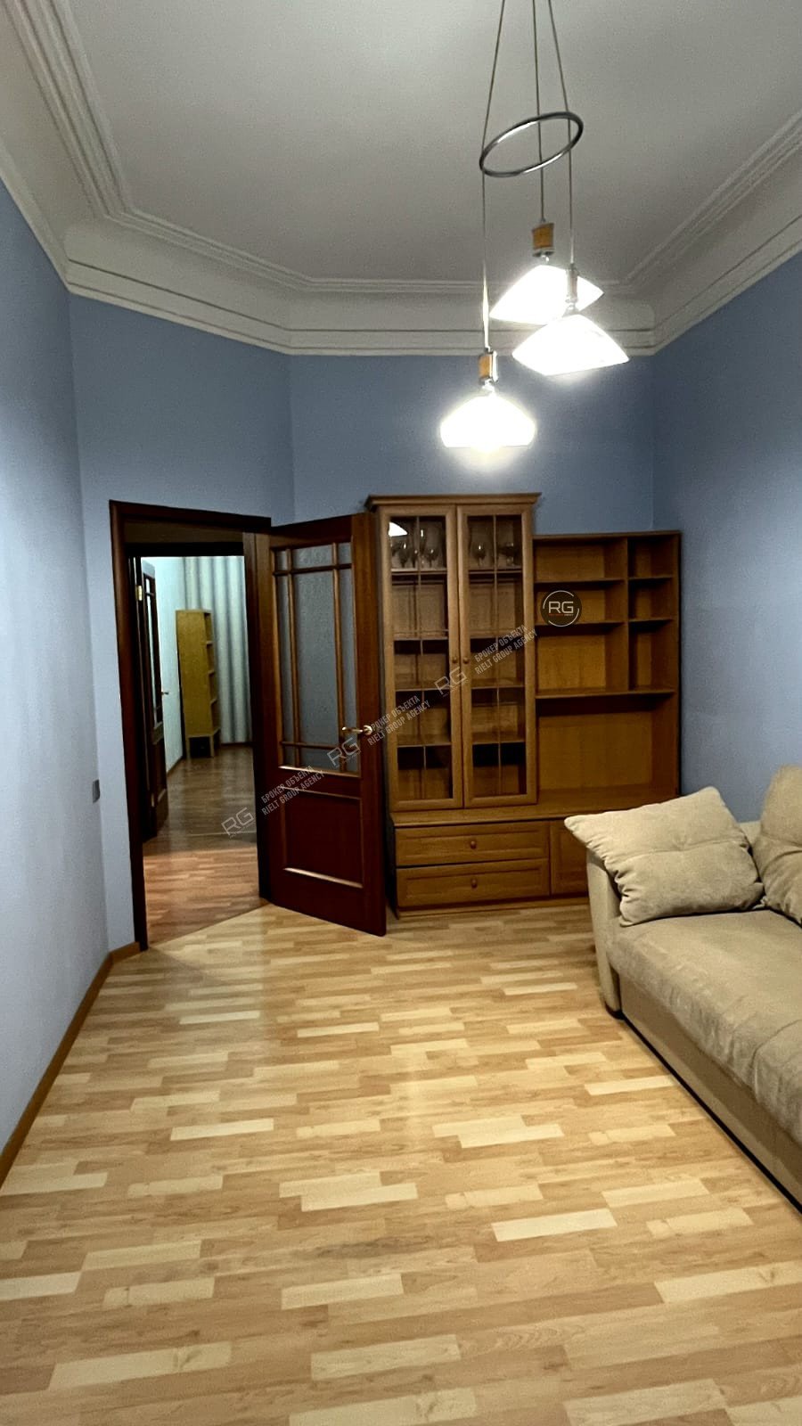   Укомплектованная квартира, 50 кв.м. 