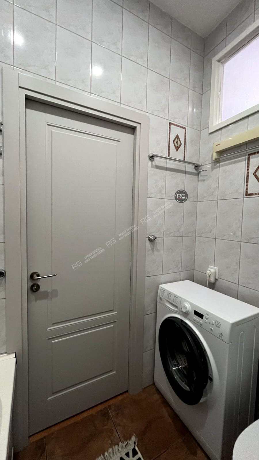   Укомплектованная квартира, 50 кв.м. 