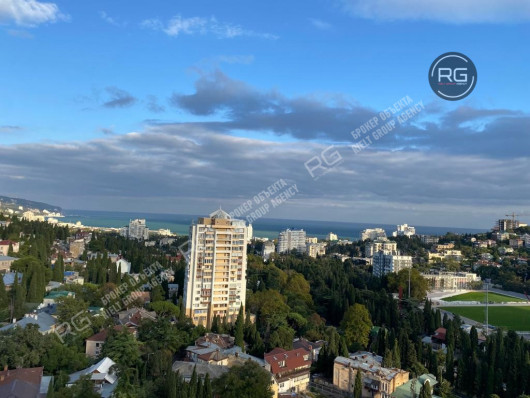 Видовая студия под отделку в Ялте, 68 м², Крым Республика, Ялта г., Ломоносова ул., д.25