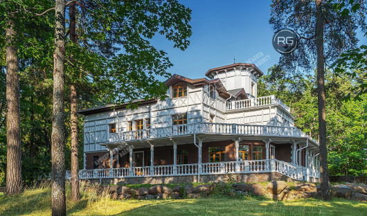 Вилла, которая имеет свою историю, 800 м², Санкт-Петербург, Курортный район, Зеленогорск г., Курортный, 2-я Пляжевая ул., д.1, литер Л