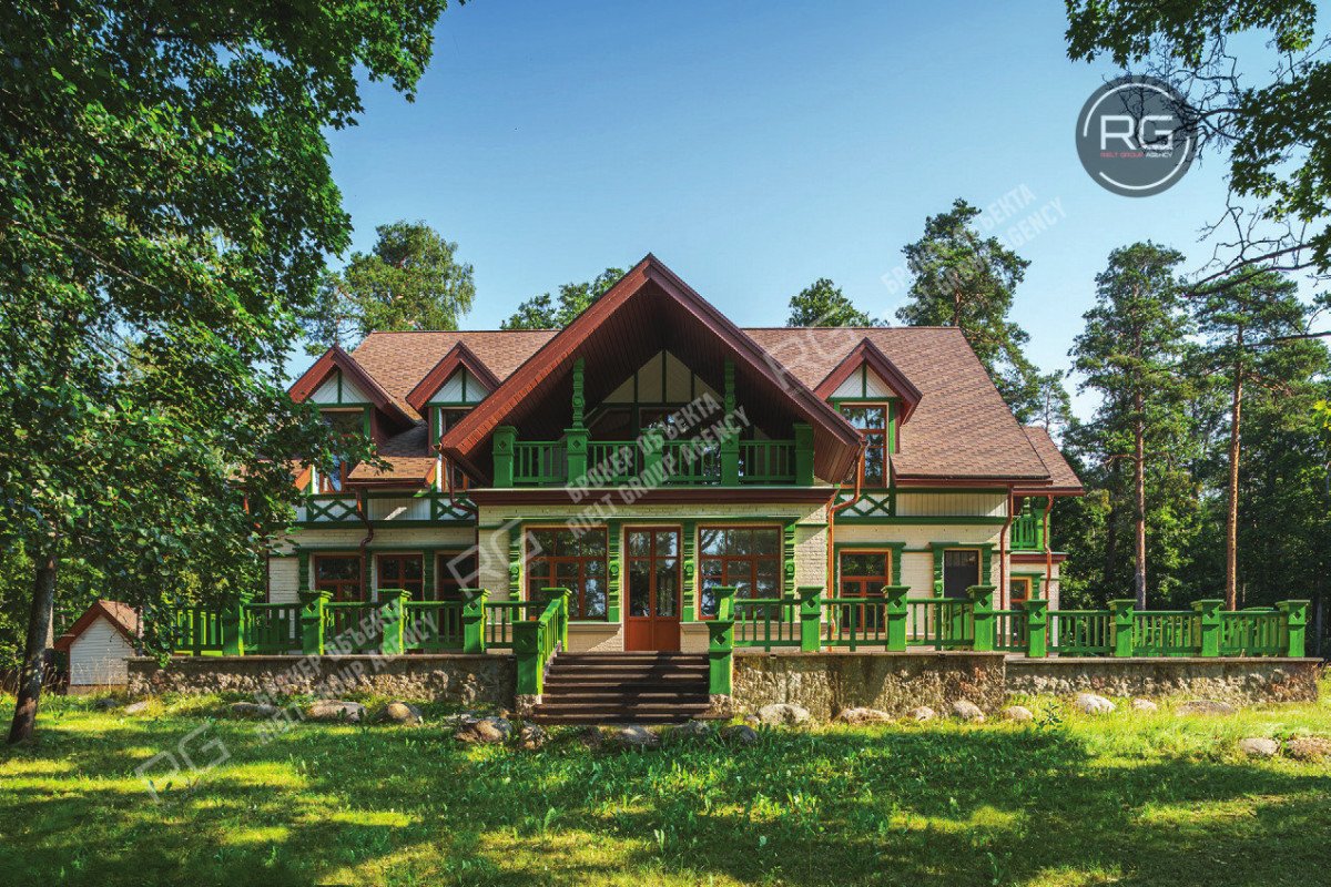 Фото 1, Вилла в стиле «русская усадьба», 710 м², Санкт-Петербург, Курортный район, Зеленогорск г., Курортный, 2-я Пляжевая ул., д.1, литер Л