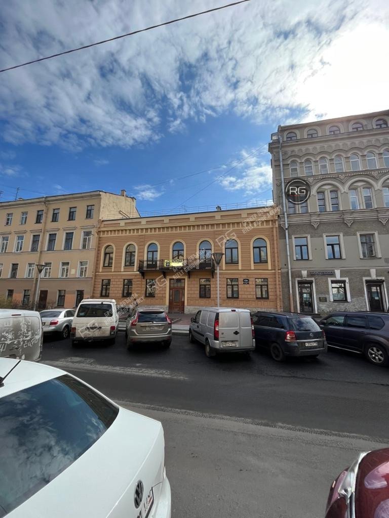 Фото 1, Здание в центре Петербурга, 880 м², Санкт-Петербург, Адмиралтейский район, Правды ул., д.14