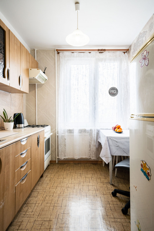 Зеленый район, пешком от метро, 42 м², Санкт-Петербург, Кировский район, Народного Ополчения пр-кт., д.139, литер А